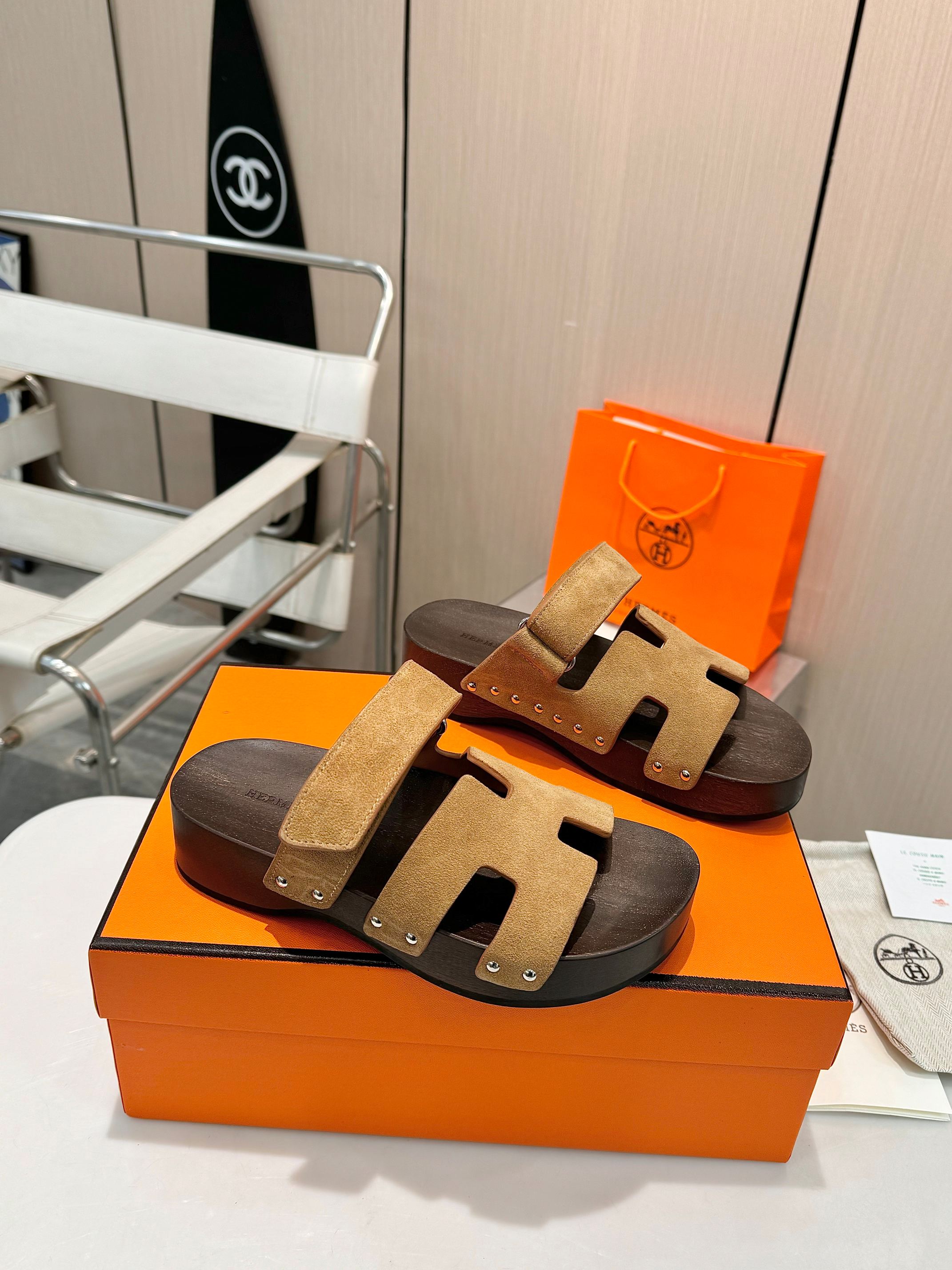 Hermes Shoes Wooden clogs, women's slippers