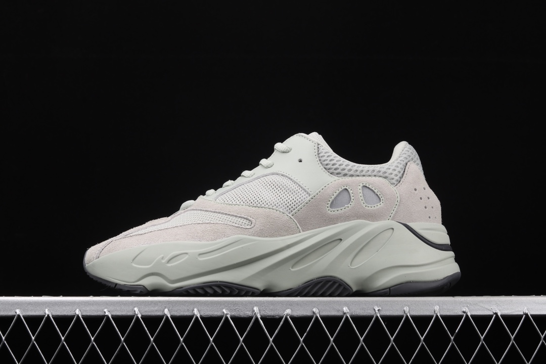 Yeezy Boost 700“Salt”EG7487
