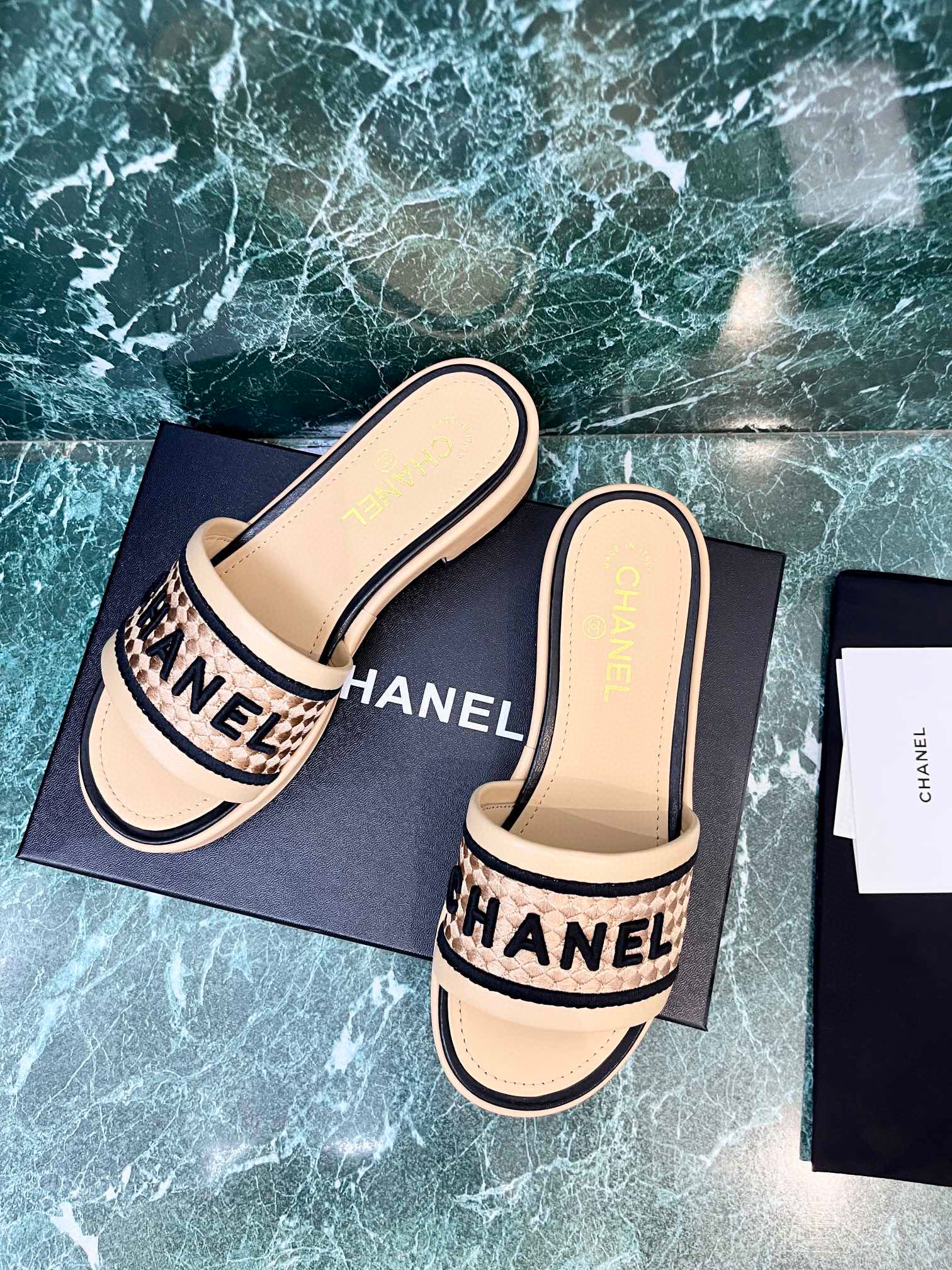 Chanel 电秀拖鞋061