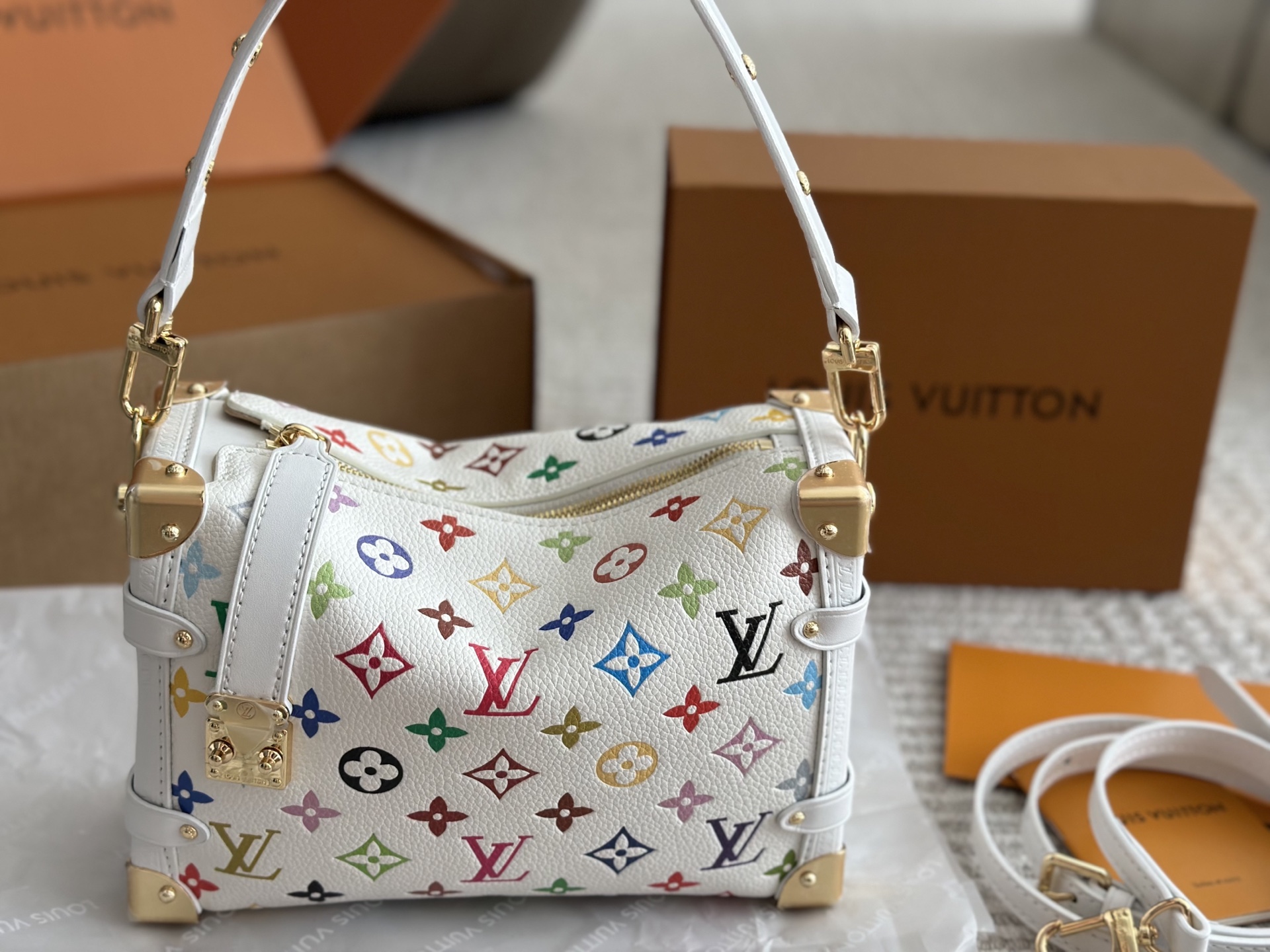 LV Side Trunk Bag 084 DB522 23cm