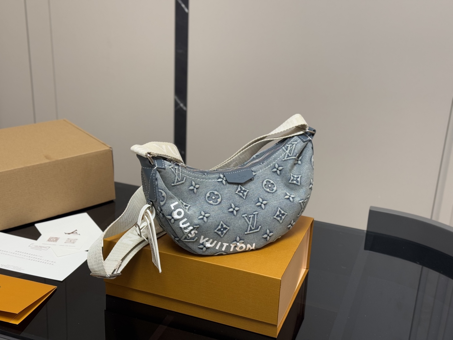 LV Belt Bag 078 DB581 29cm