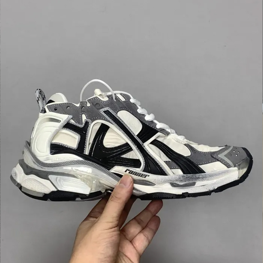 Balenciaga 010 Casual shoes XM084