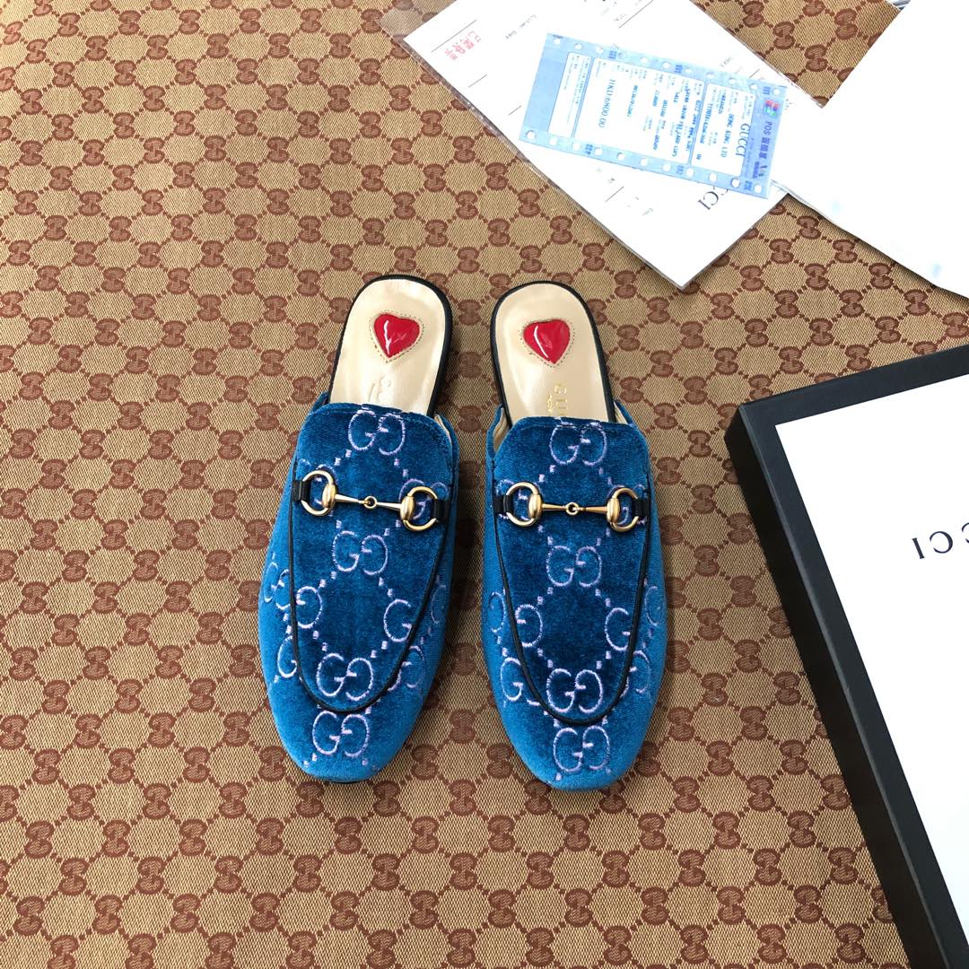 Gucci shoes 050 XM042