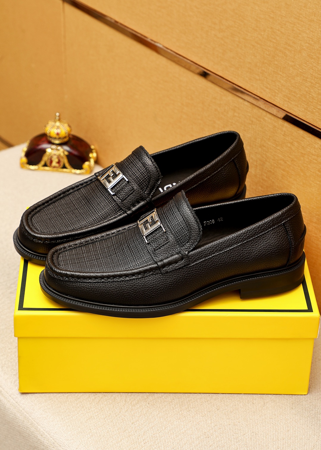 Fendi Shoes Leather Shoes