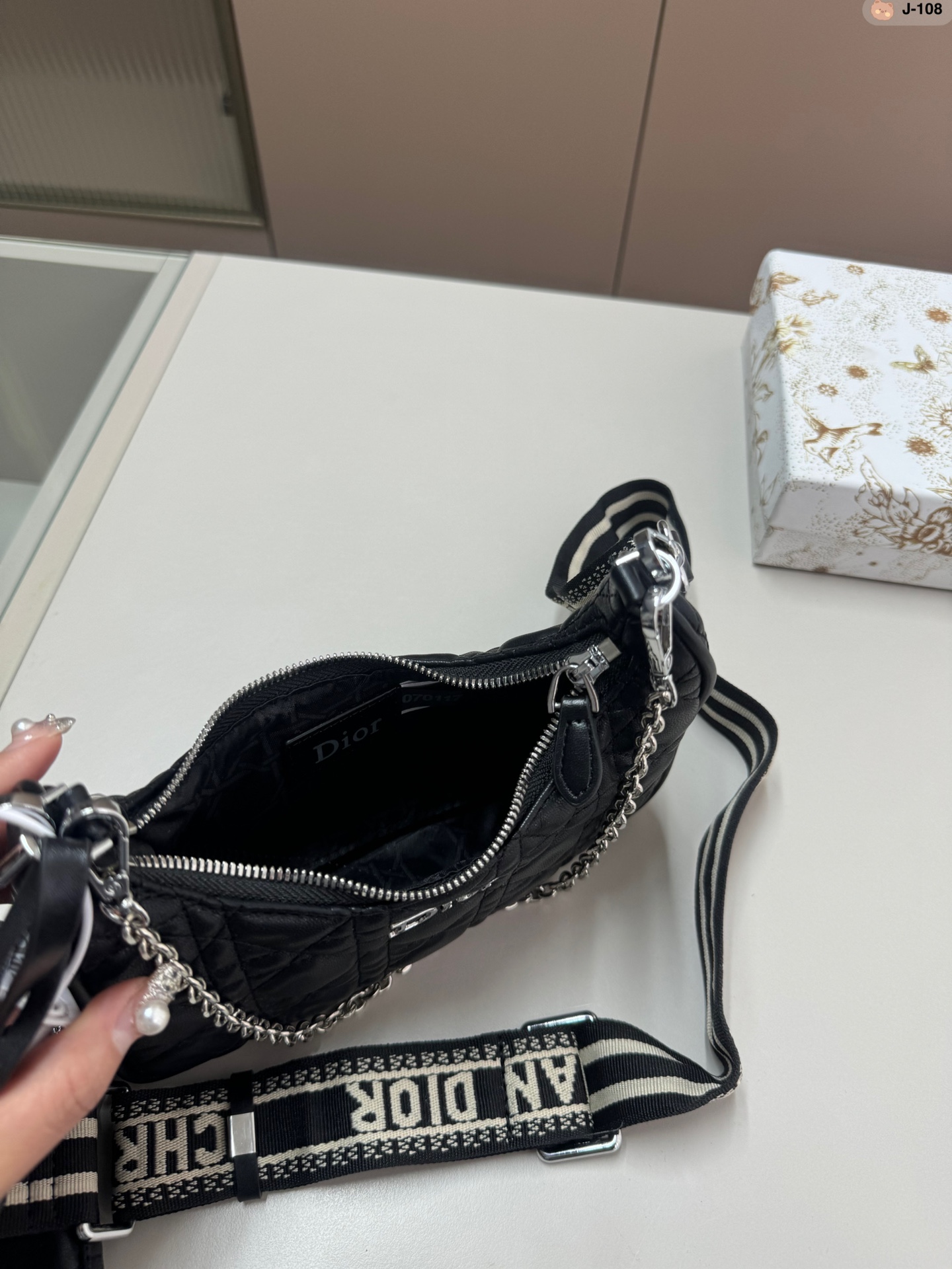 Dior J-108 DB051 22cm