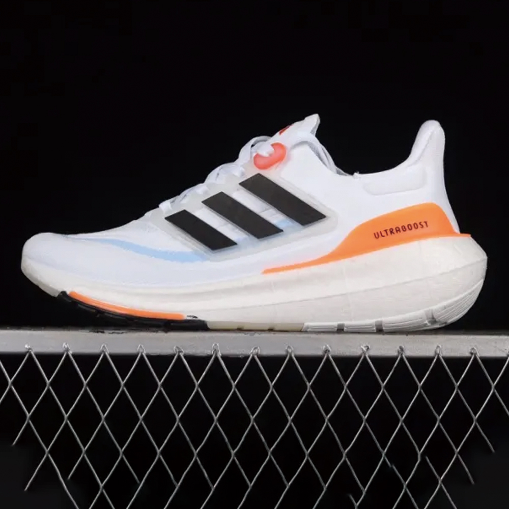 Ad Ultra Boost Light 23 HQ6351 XM542