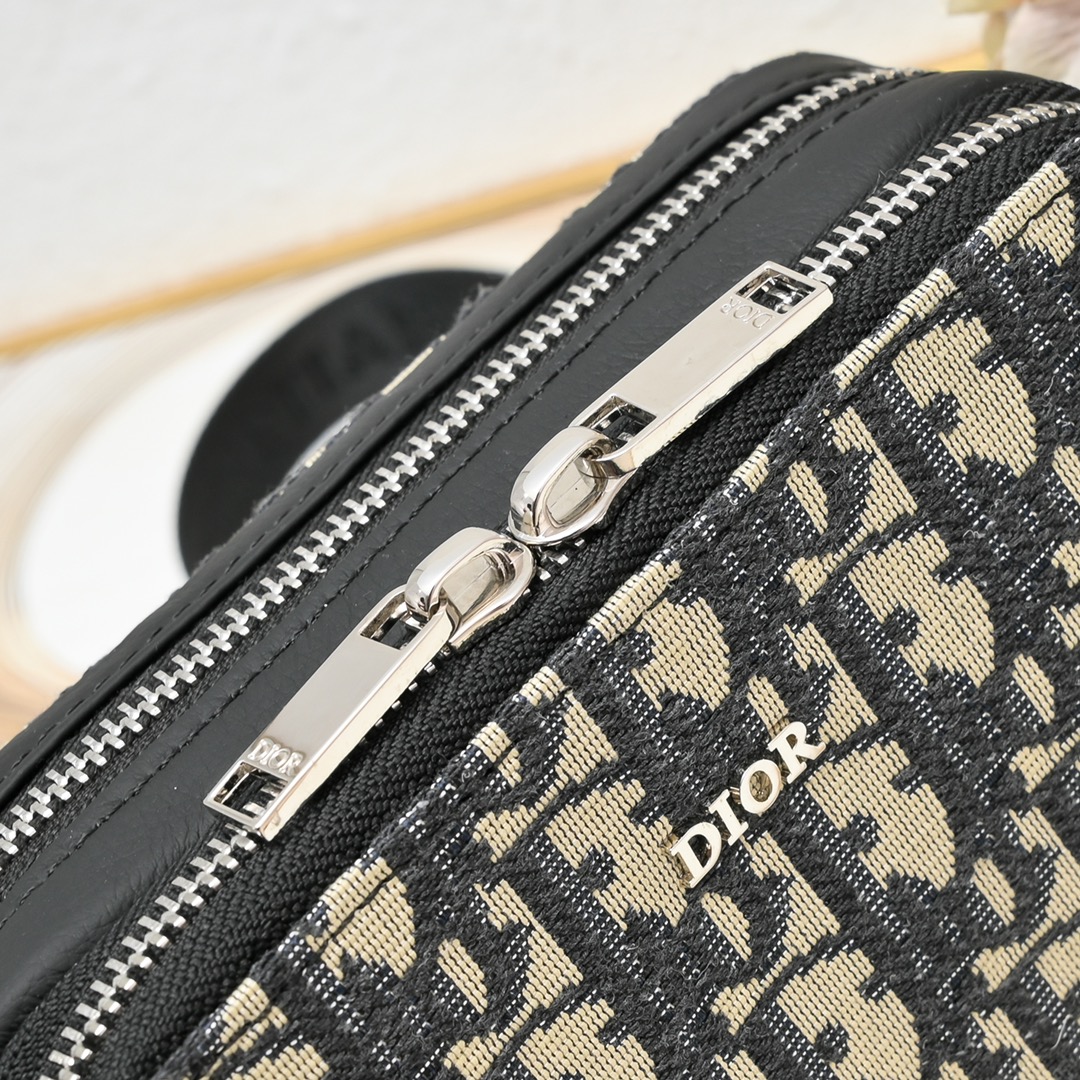 Dior Camera Bag 8888 XB061 17cm