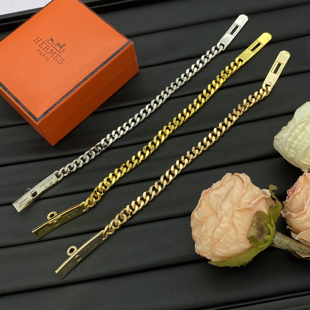 Hermes Jewelry Bracelets Lock Design