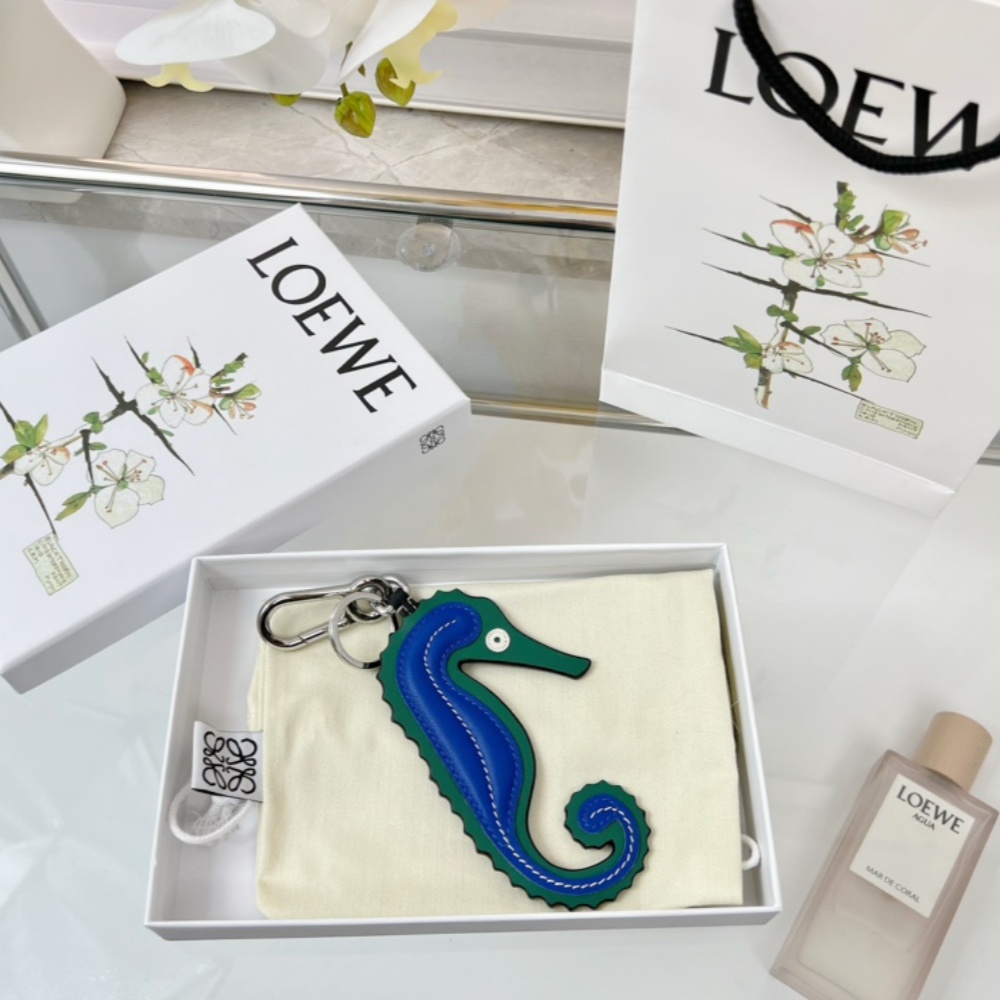 Loewe Key Chain Hippocampus Charm Imported Calfskin Keychain Pendant Accessories
