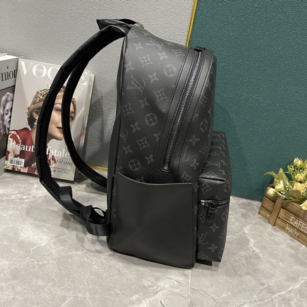 LV Discovery Backpack  M46553 29.0 x 38.0 x 20.0cm