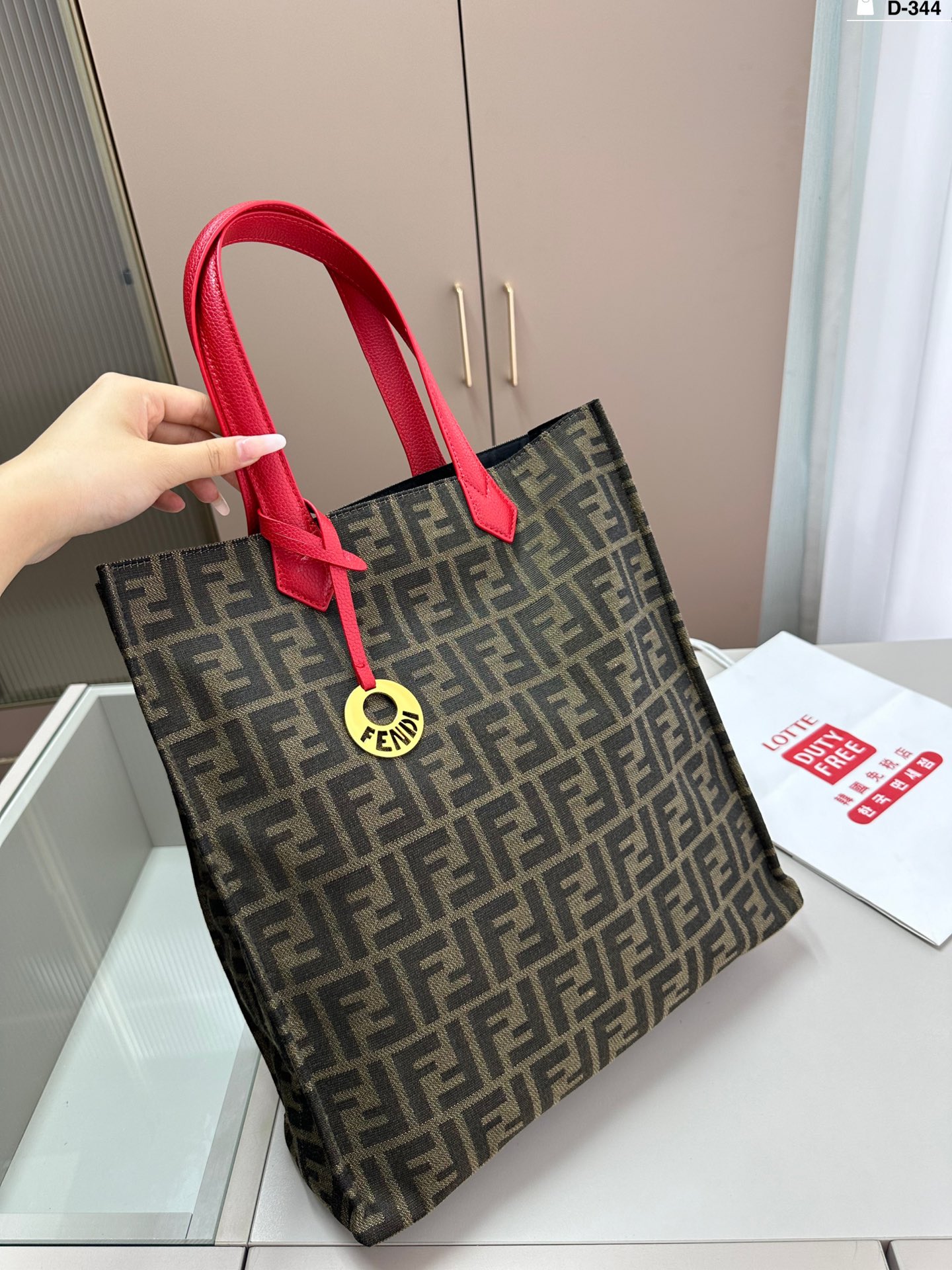 Fendi Tote 001 DB051 33cm