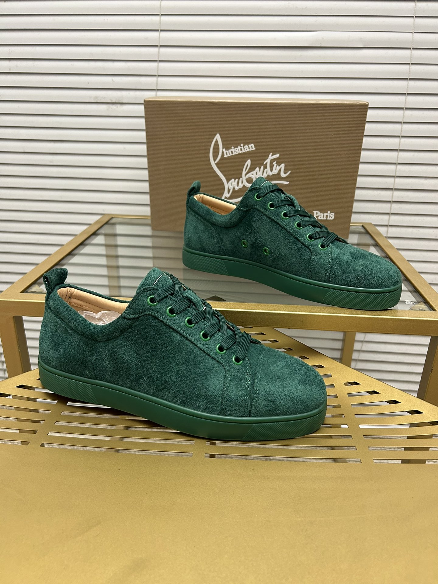 Christian Louboutin 031 Casual shoes HL003