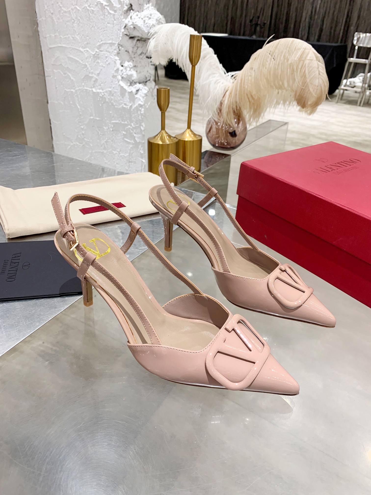 Valentino shoes 019 XM092
