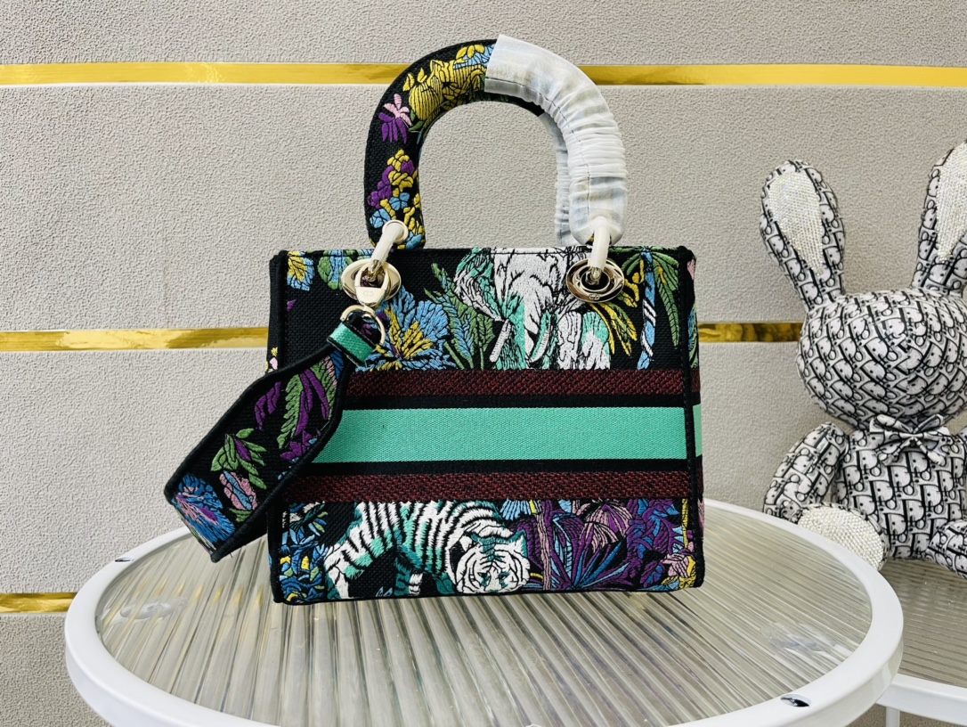 10A + top quality Dior Medium Lady D-Lite Bag 9920 DD003 24cm