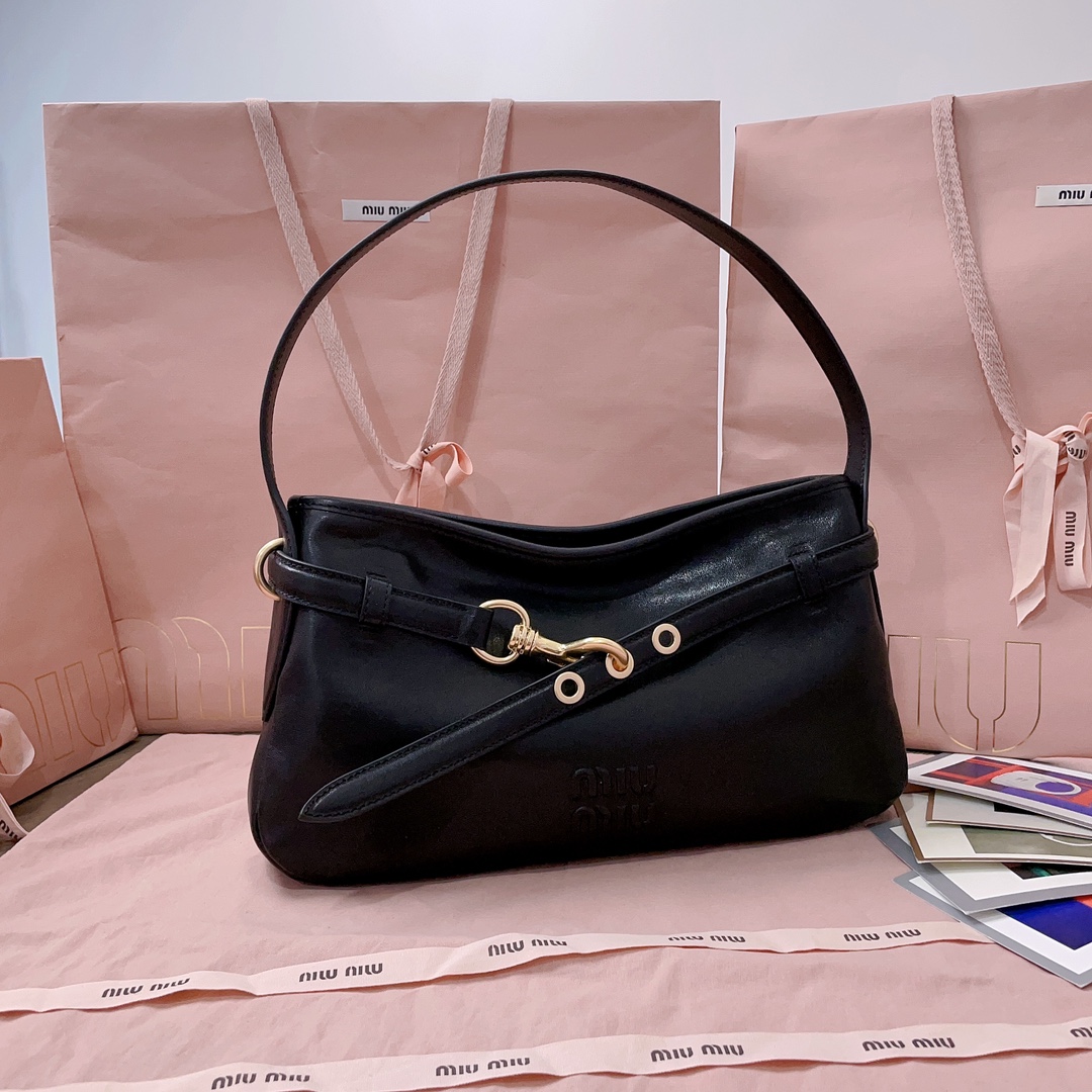 Miu Miu Shoulder Bag Ladies' Favorite