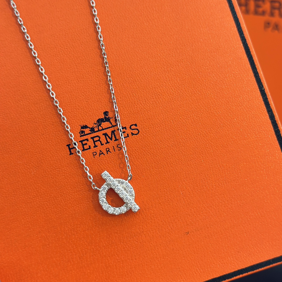 Hermes Necklace 001