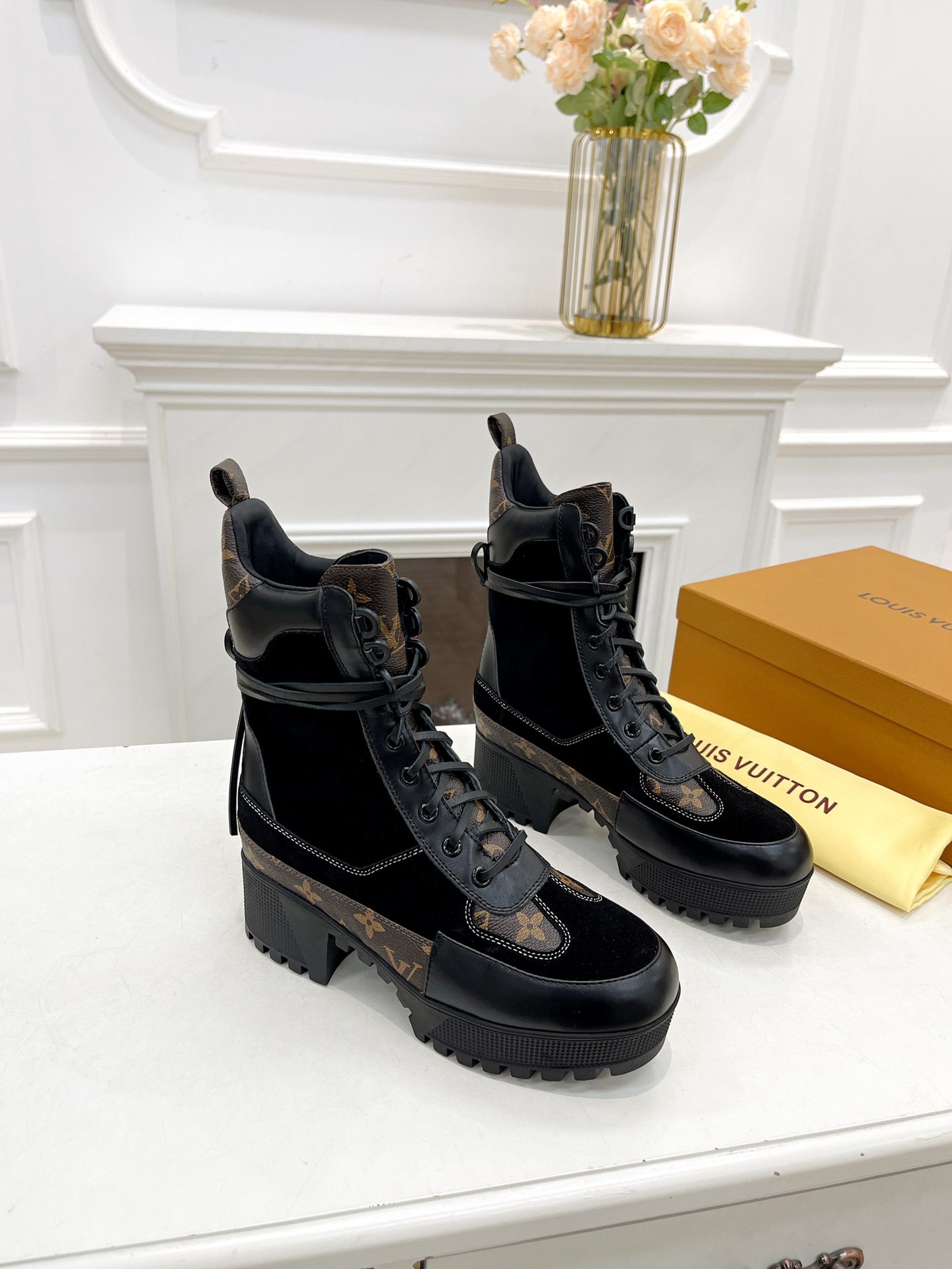 LV 010 boots HL003