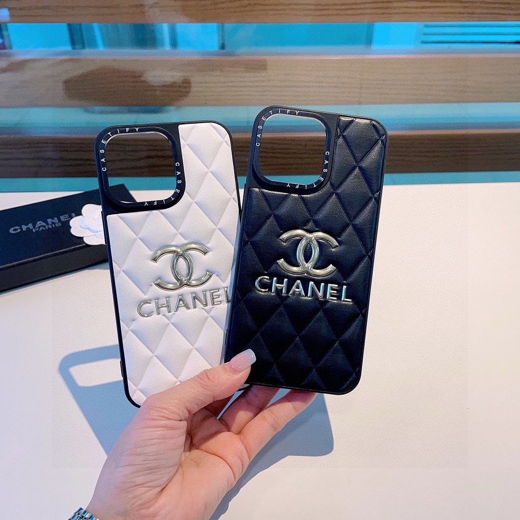 Chanel Phone Case Embossed Electroplated Gold Hot Stamping Logo All-Around Phone Case Accessories