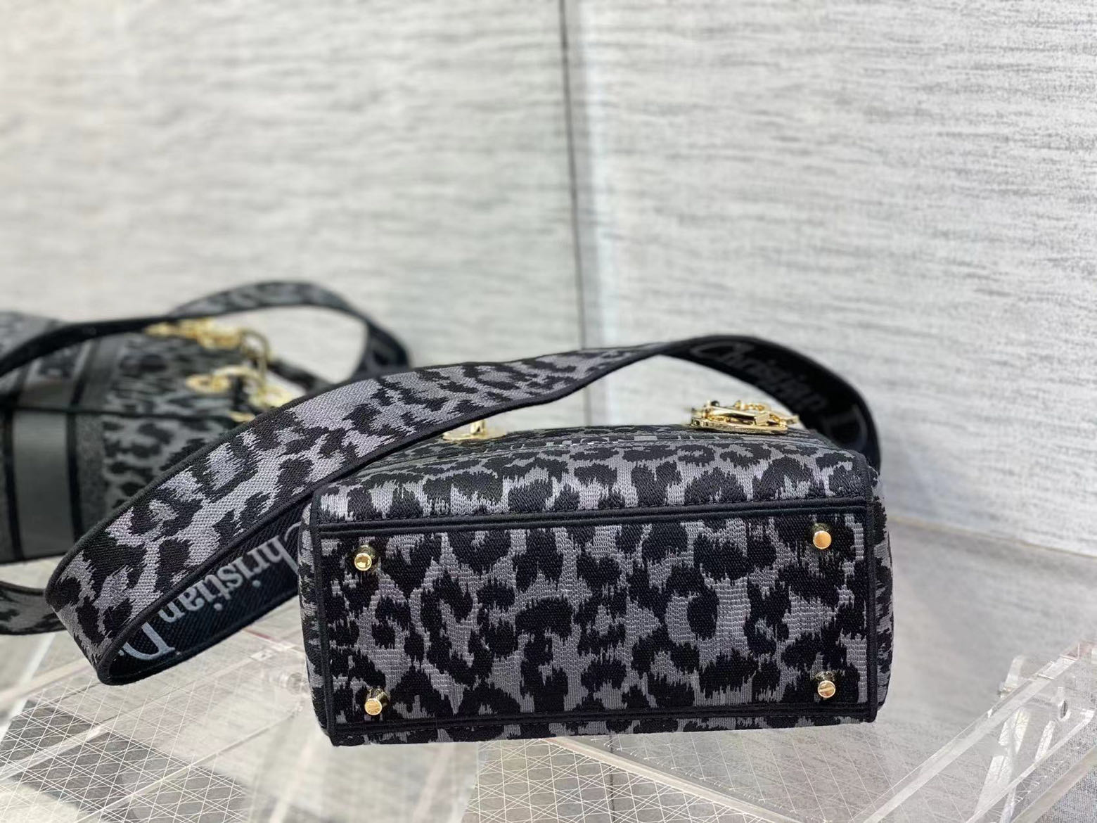 10A + top quality Dior Medium Lady D-Lite Bag 0812 LM003 24cm