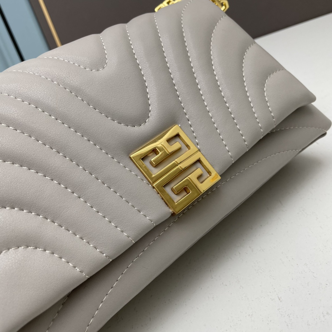 Small 4G Soft Chain Bag Gray gold 8669 LM012 25cm