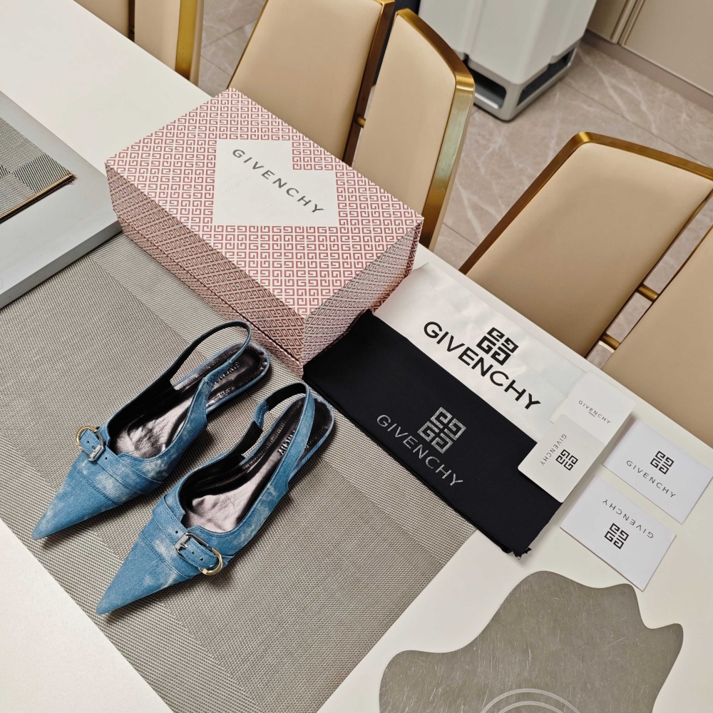 Givenchy Shoes Flat Shoes Leather