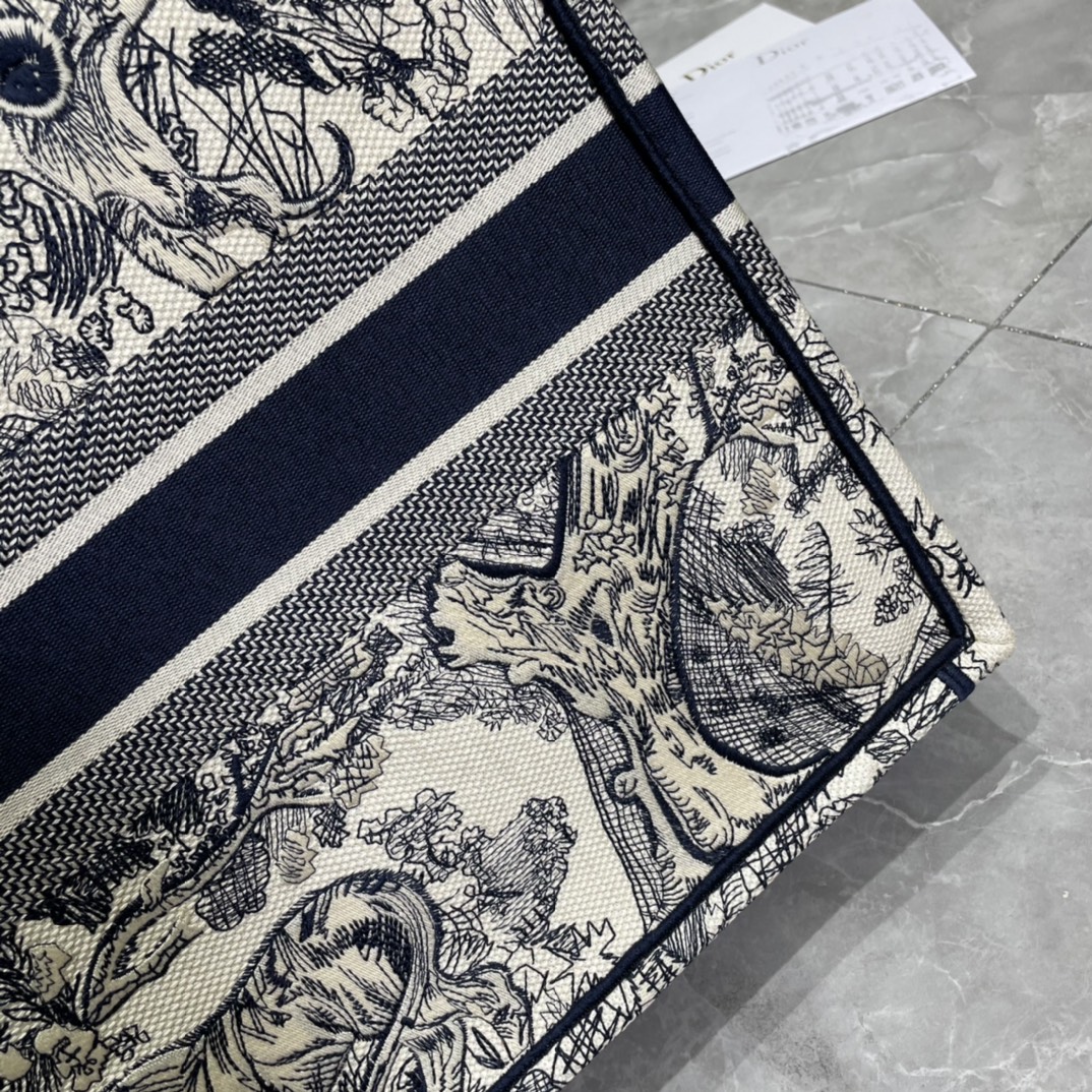 10A + top quality Large Dior Book Tote 0175 XB042 42cm