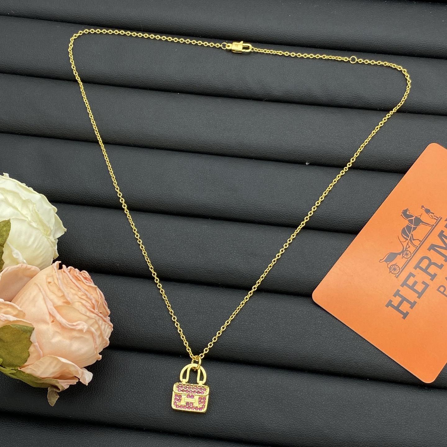 Hermes Jewelry Necklace Fine Diamond Modeling