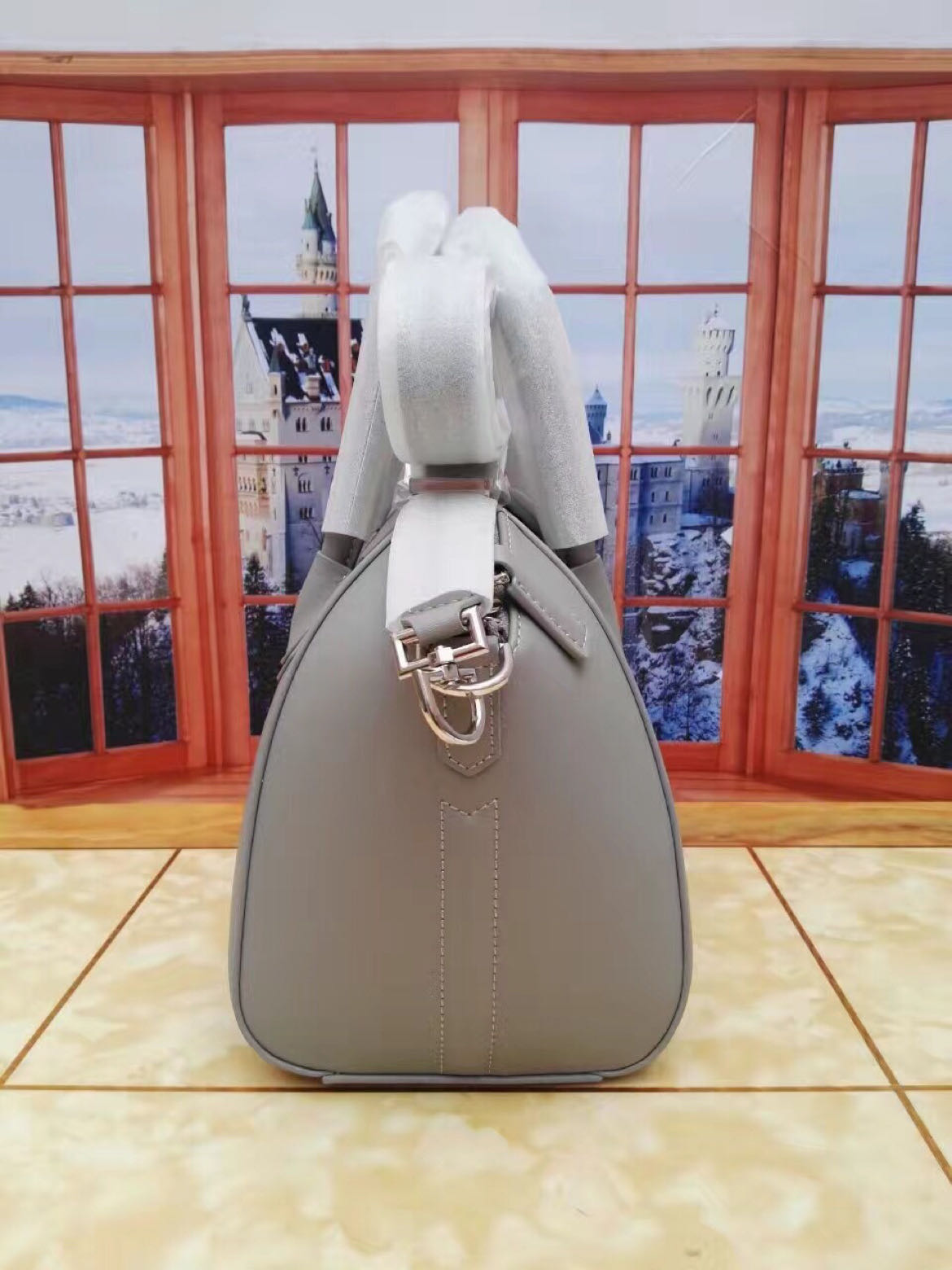 GIVENCHY Antigona Bag Gray LM022032042 20-33cm