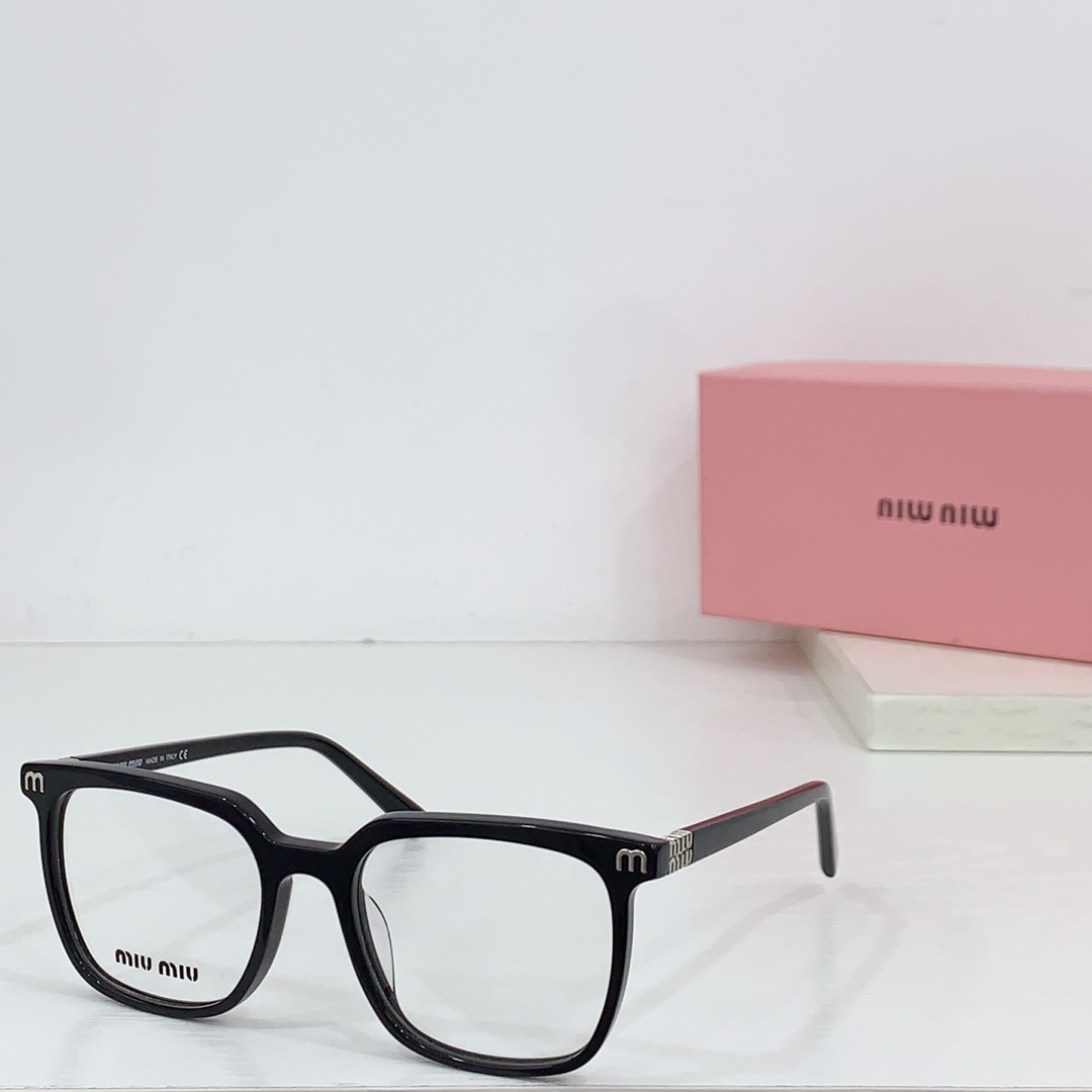 Miu Miu Sunglasses VMU61ZS SM041