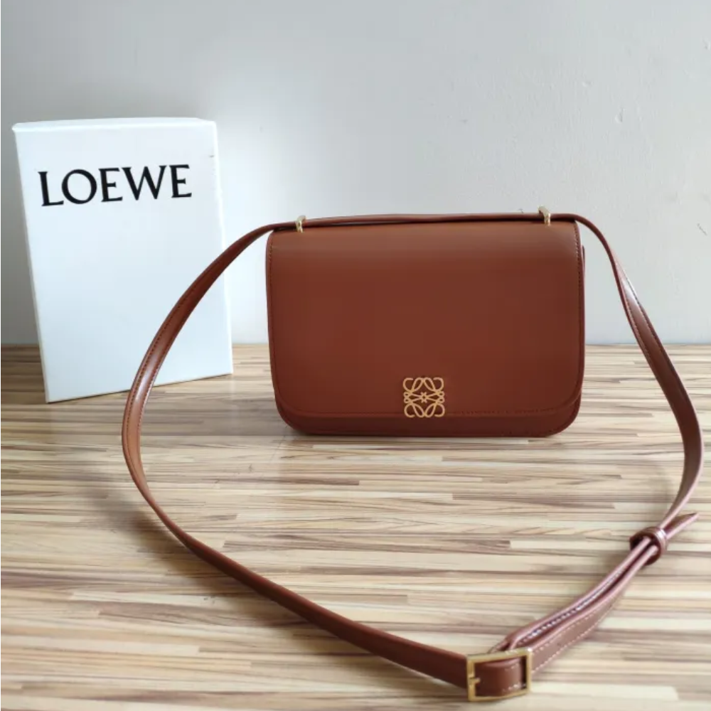 Loewe001 22PJ012 022