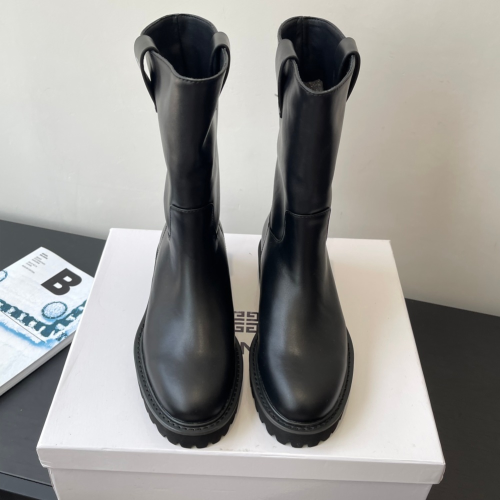 Givenchy Shoes Boots Cowhide