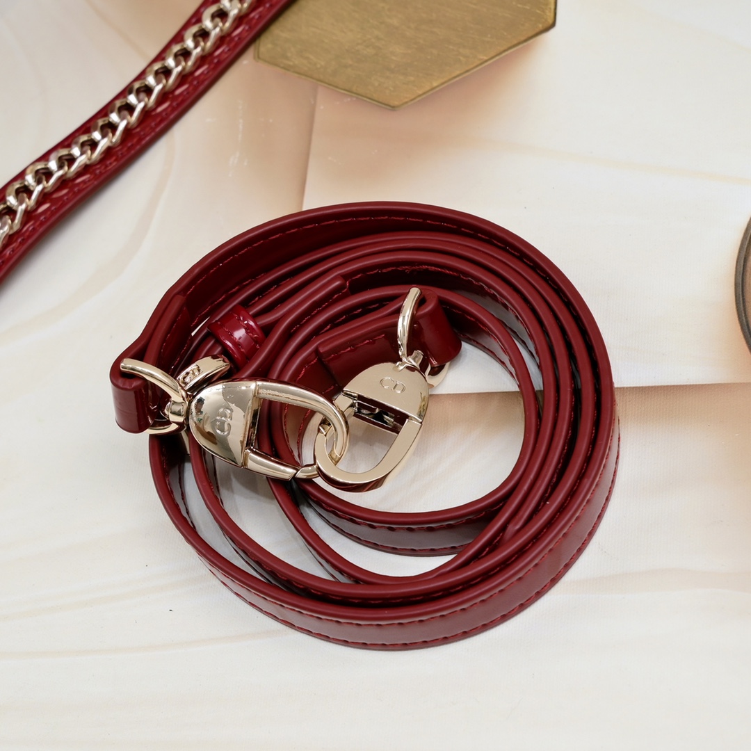 Mini Lady Dior Bag Red patent leather CD2025 XB071 17cm