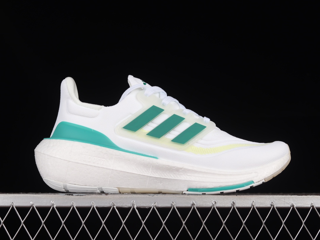 Ad Ultra Boost Light 23 HQ6350 XM542