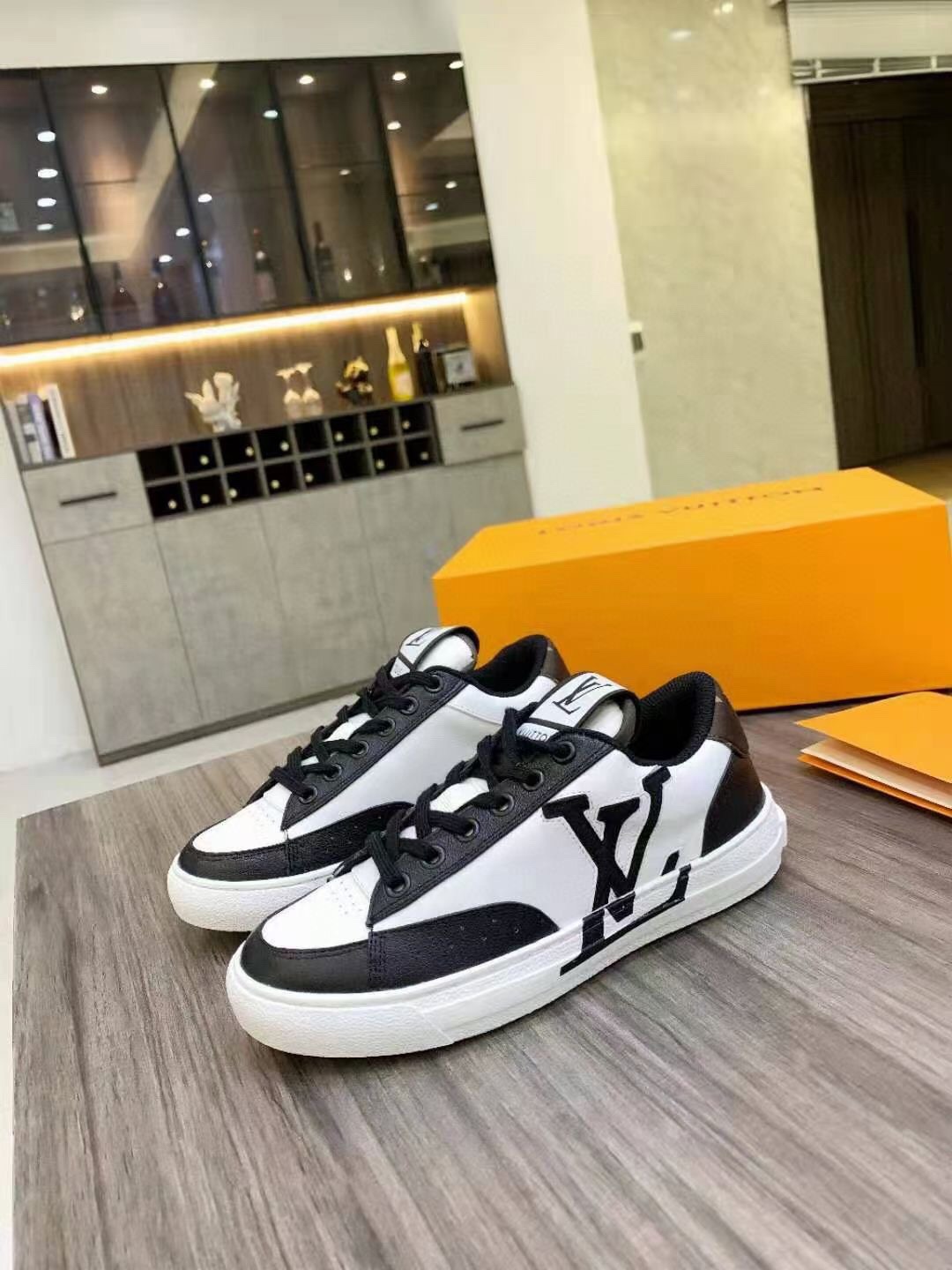 LV情侣休闲鞋092