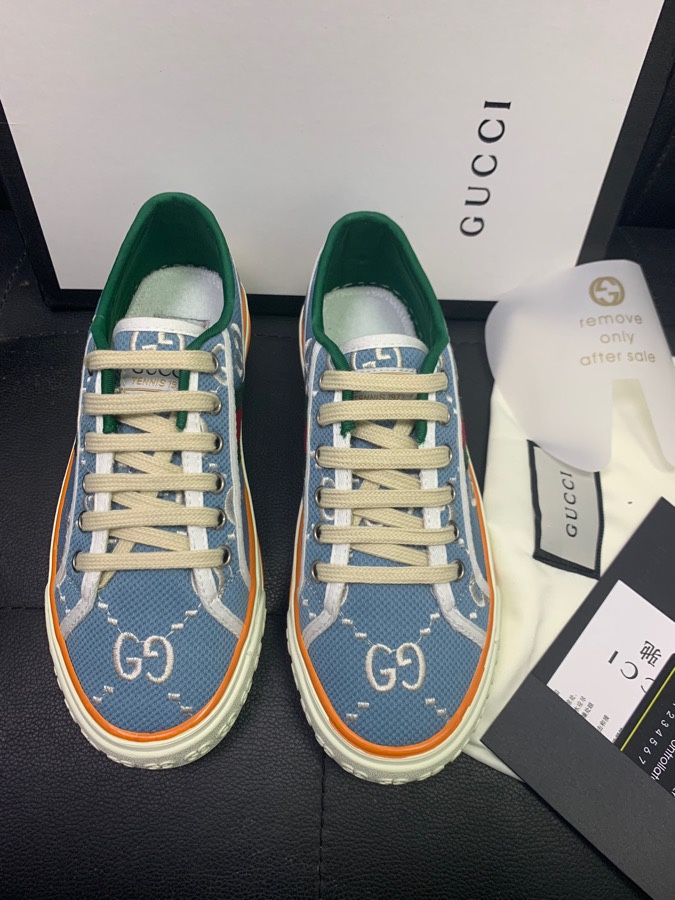 Gucci 017 Casual shoes XM082