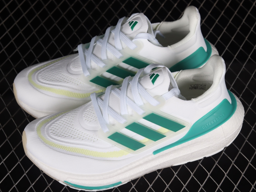 Ad Ultra Boost Light 23 HQ6350 XM542
