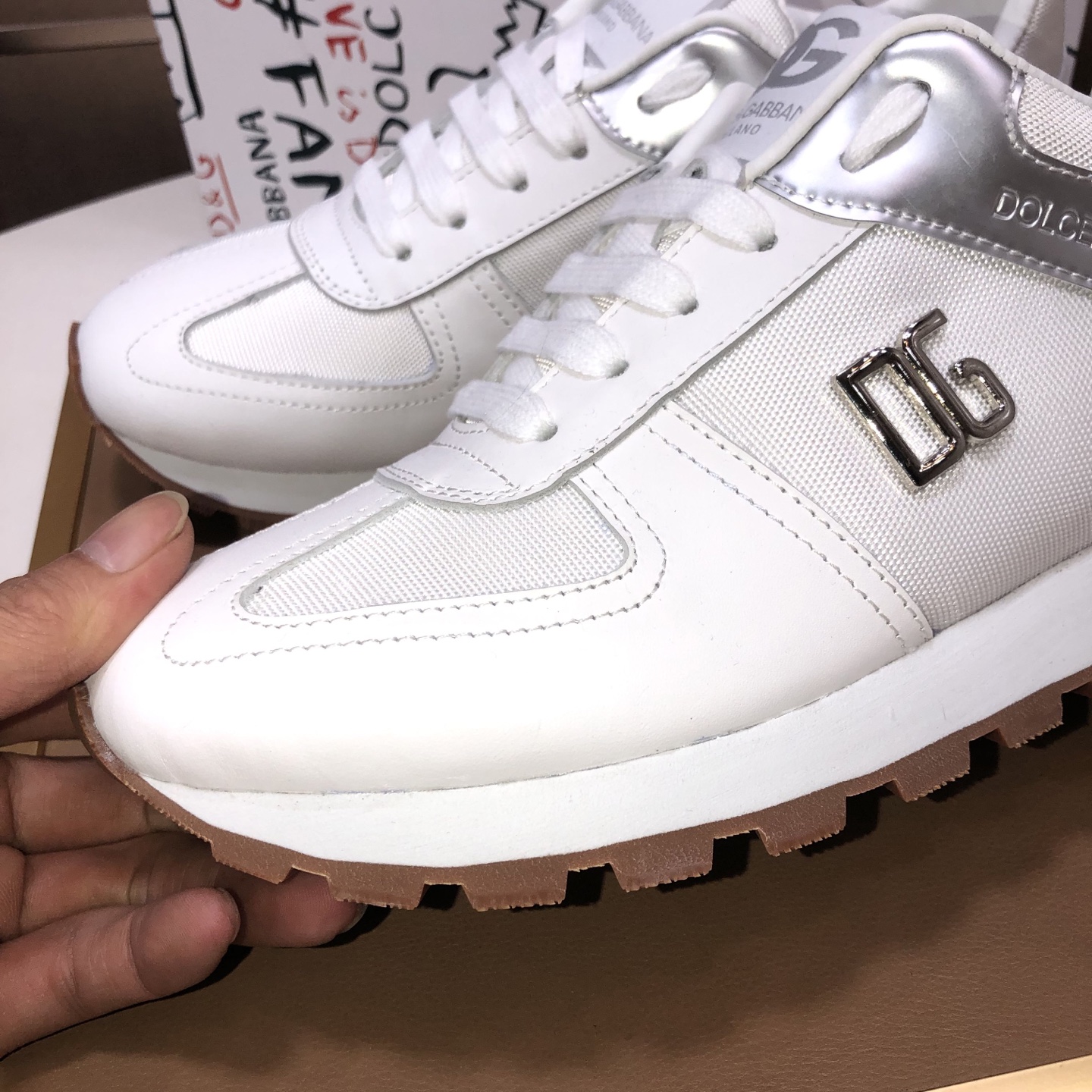 D&G Shoes Sports Shoes