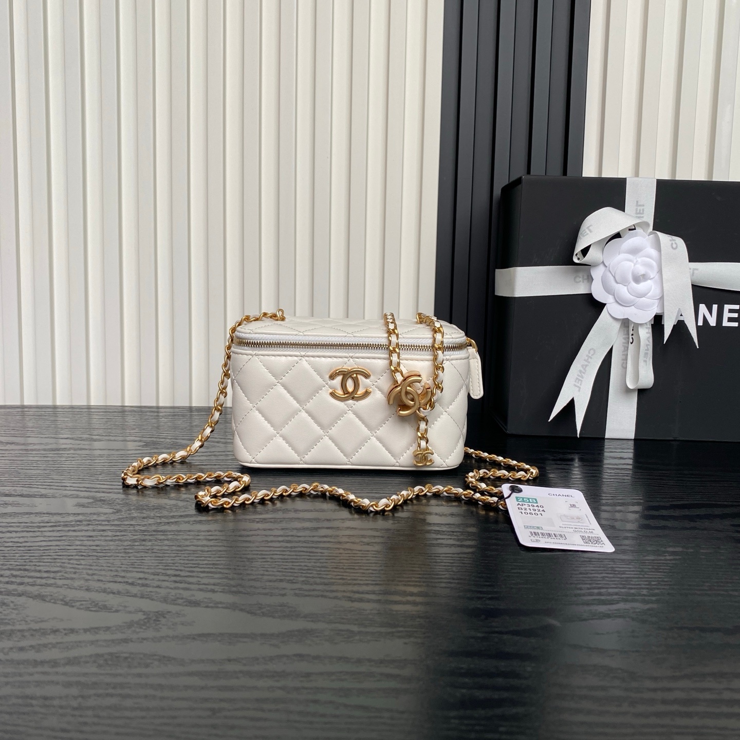 Chanel Shoulder Bag Ladies' Favorite