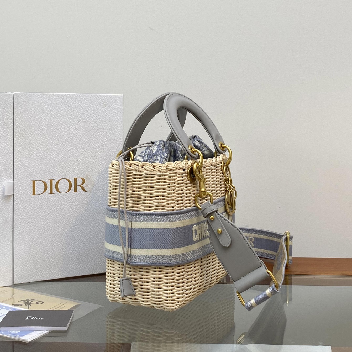 Dior003 22PJ062