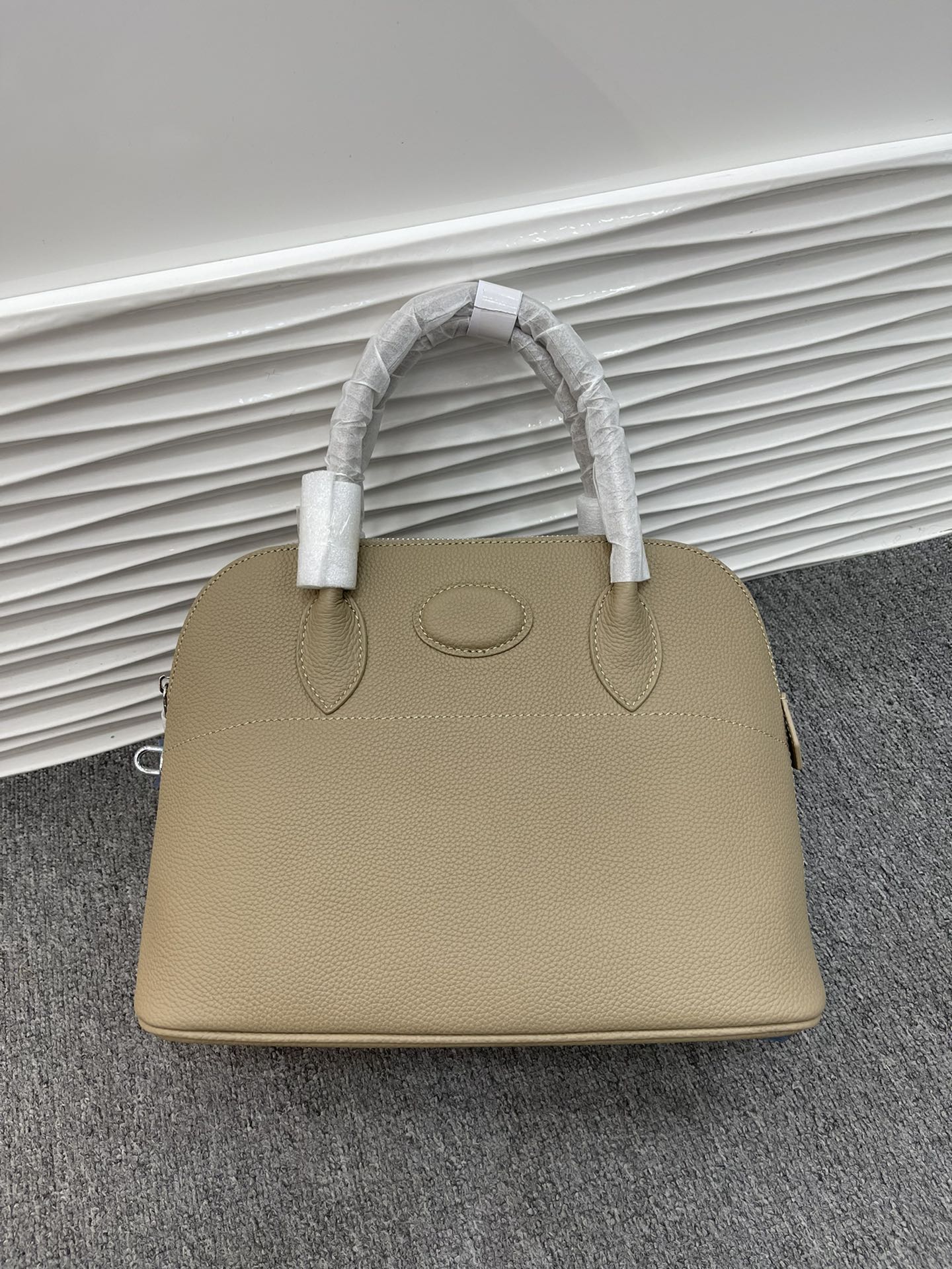 Hermes BOLIDE XYZ012022 27-31cm