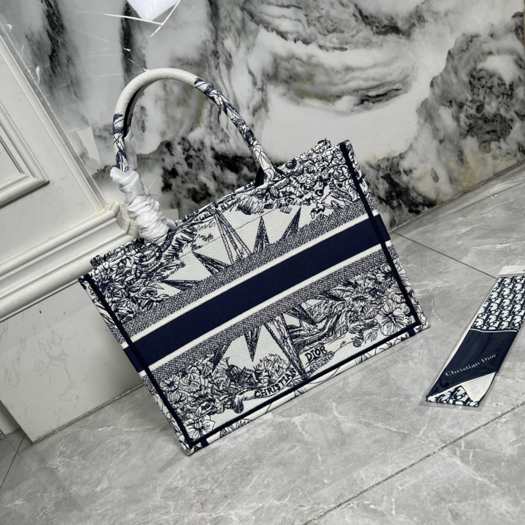 10A + top quality Medium Dior Book Tote 0175 XB022 36cm