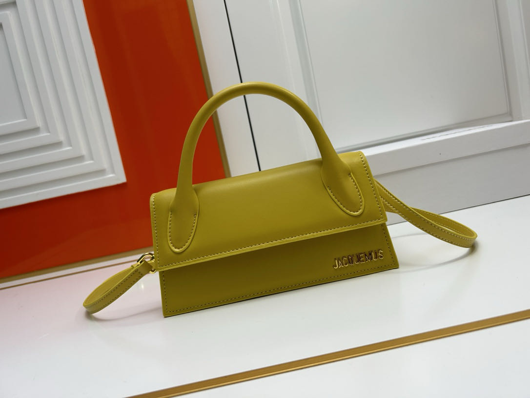 JACQUEMUS Shoulder Bag JS336 LM012 22cm