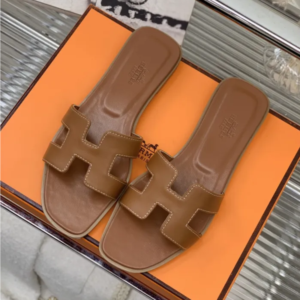 Hermes shoes 018 XM082 02