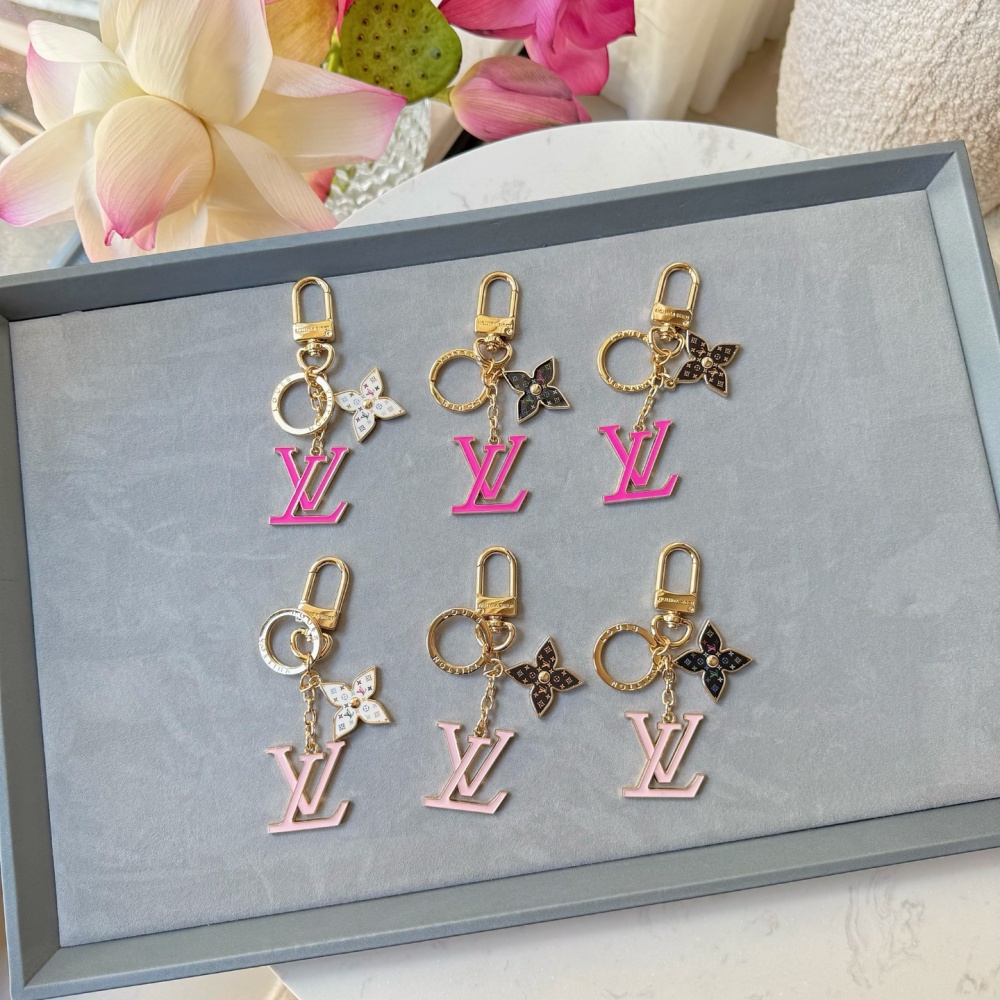 Louis Vuitton Key Chain Spring Street Enamel Metal Keychain Pendant Accessories