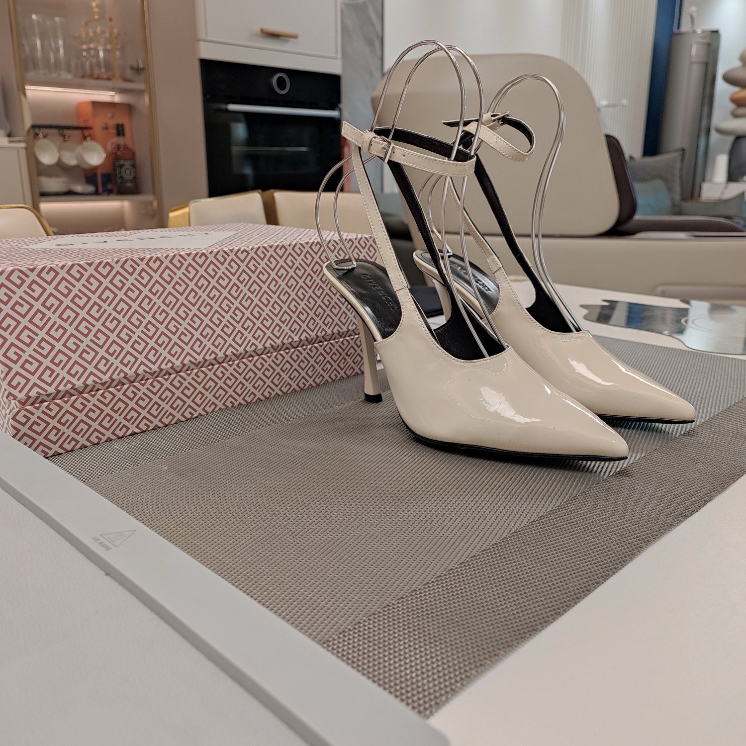 Givenchy Shoes Sandals Cowhide  10CM