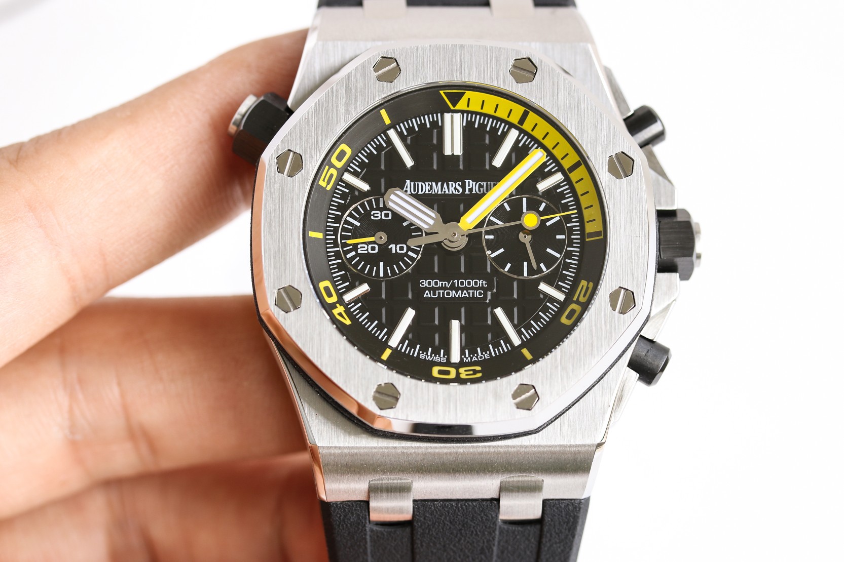 Audemars Piguet ROYAL OAK OFFSHORE 26703 42mm