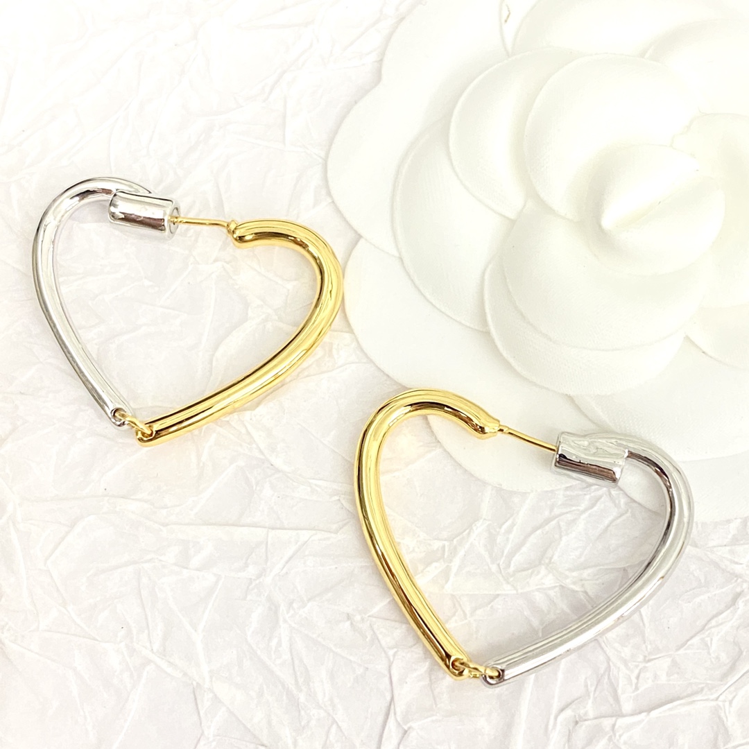 Celine Jewelry Earring Gold and silver two-color stitching love earrings