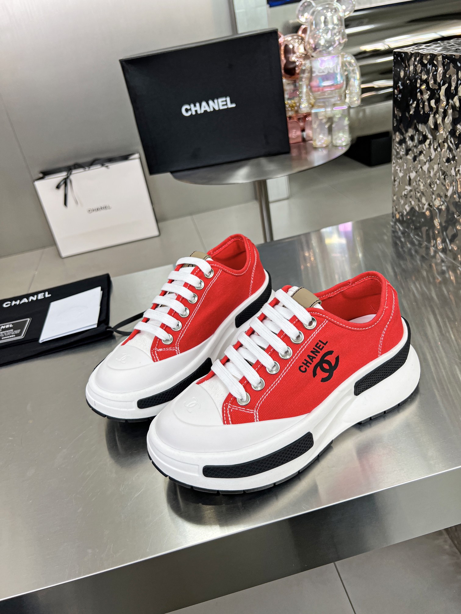 Chanel 004 Casual shoes XM 042