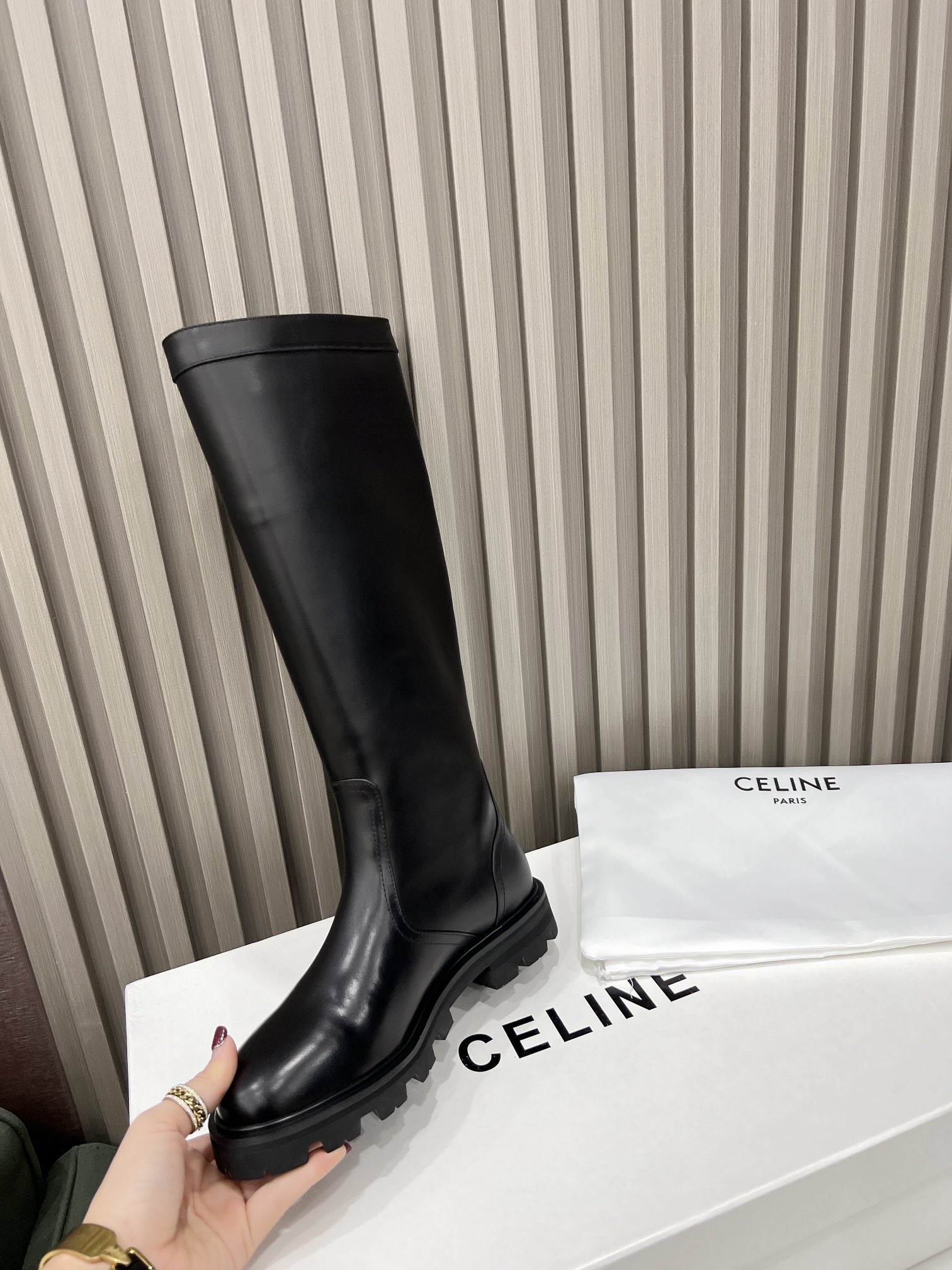 Celine 008 boots XM024