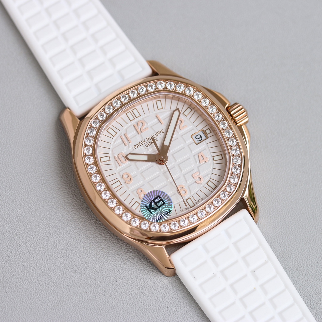 PATEK PHILIPPE AQUANAUT 5067 35.6mm